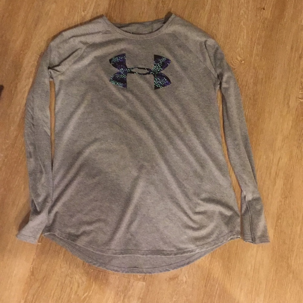 Under armor long sleeve shirt